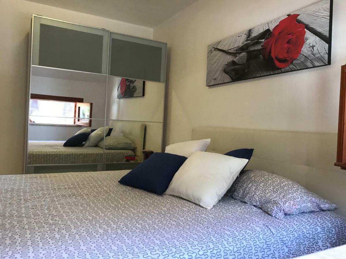 La Casa Del Sole Sorgente Appartement Letojanni Buitenkant foto