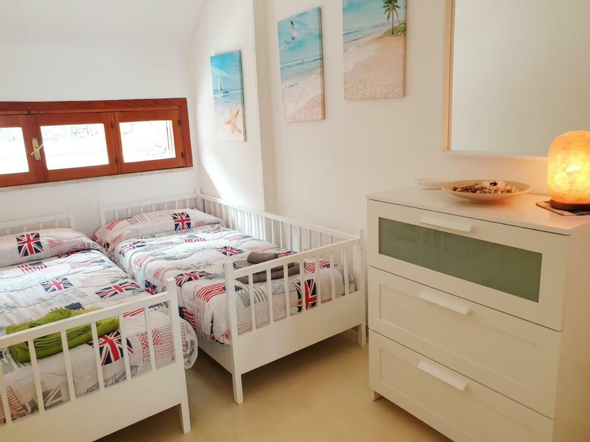 La Casa Del Sole Sorgente Appartement Letojanni Buitenkant foto